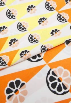 Even&Odd Skjerf - Yellow/Blue/Red 7 Even&Odd Skjerf - Yellow/Blue/Red -Fab Five Mote Butikk 00c75d1859e54ef6a41dd3a7aa3669ca