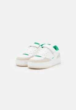 Even&Odd Joggesko - White/Green -Fab Five Mote Butikk 03609d58a5e3497285487d1737893f1e