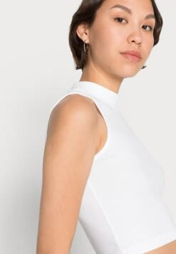 Even&Odd 2 Pack - Topper - Black/White 13 Even&Odd 2 Pack - Topper - Black/White -Fab Five Mote Butikk 050c5cdd3adf4abcb7f48abe64f5b924