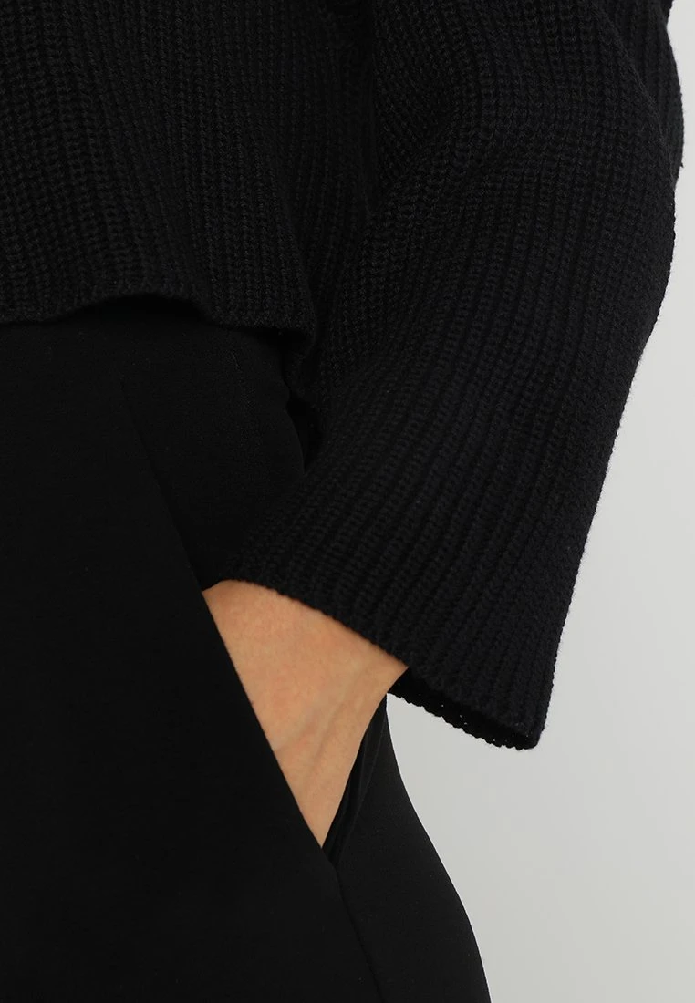 Even&Odd Cropped Jumper - Strikkegenser - Black 8 Even&Odd Cropped Jumper - Strikkegenser - Black - Bilde 6