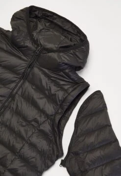 Even&Odd Dunjakke - Black -Fab Five Mote Butikk 1534a223cf6d443fbcfd420b6c07cb6b