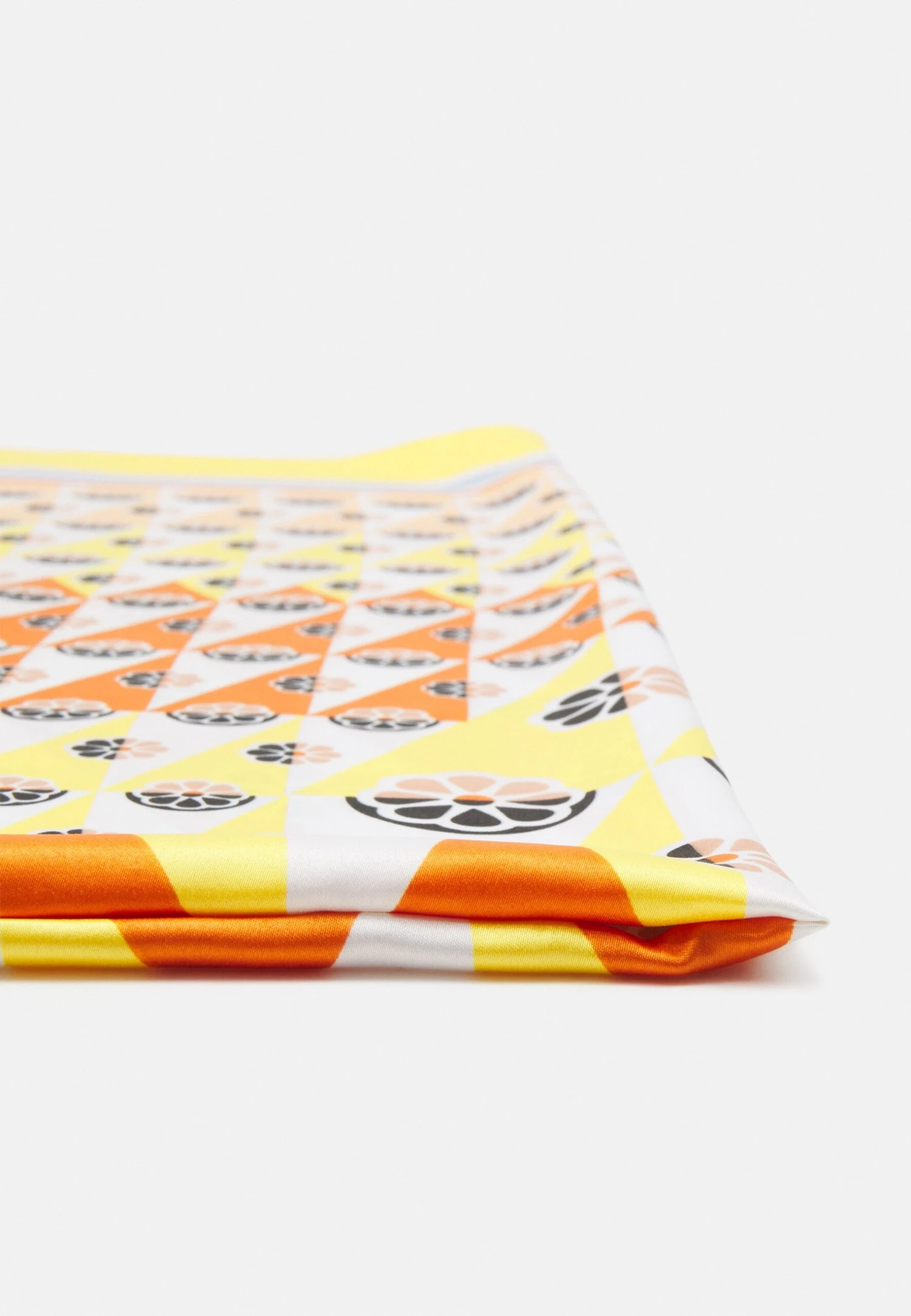 Even&Odd Skjerf - Yellow/Blue/Red 4 Even&Odd Skjerf - Yellow/Blue/Red - Bilde 2