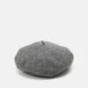 Even&Odd Hatt - Grey 2 Even&Odd Hatt - Grey -Fab Five Mote Butikk 1d1124d04f9a4f8a93ed4e0b16bc615a