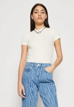 Even&Odd T-Shirts - Off White -Fab Five Mote Butikk 1f84be4b8b7f44a6850f729d3cec5a24