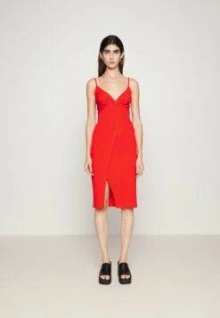 Even&Odd Eo-Ss23-C144-Sj / Strappy V Neck Knot Front Waist Midi Dress / 302 - Red - Kjole - Red 12 Even&Odd Eo-Ss23-C144-Sj / Strappy V Neck Knot Front Waist Midi Dress / 302 - Red - Kjole - Red -Fab Five Mote Butikk 20036b4771ca42c3a54f3cacc0316c65