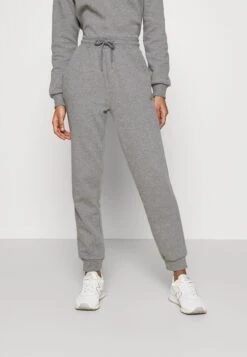 Even&Odd Off Shoulder&Jogger Set - Sweatshirt - Mottled Grey 12 Even&Odd Off Shoulder&Jogger Set - Sweatshirt - Mottled Grey -Fab Five Mote Butikk 215b31c48cd24b70b5ea40a5a360ad0f