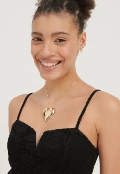 Even&Odd Cocktailkjole - Black -Fab Five Mote Butikk 22e48cc7550947f38b094bf63de0ff74