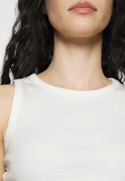 2 Pack - Topper - Beige/White -Fab Five Mote Butikk 27e54b1dab8e4143b833607c491dc791