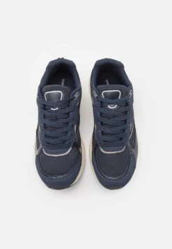 Even&Odd Joggesko - Dark Blue 13 Even&Odd Joggesko - Dark Blue -Fab Five Mote Butikk 29d67530f994444580ba9d6ee46711aa