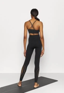 Tights - Black 10 Tights - Black -Fab Five Mote Butikk 2d034b98744c4e9aa301df3a3777fcab