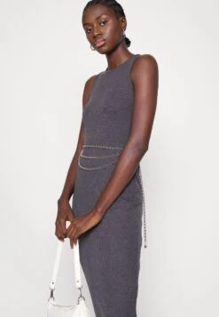 Strikket Kjole - Dark Grey 16 Strikket Kjole - Dark Grey -Fab Five Mote Butikk 30a60e5834c94dff9f0f74593adfc3af