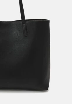 Even&Odd Shoppingveske -Black 9 Even&Odd Shoppingveske -Black -Fab Five Mote Butikk 3341e07219ca4b7b9a263da3590fbadf