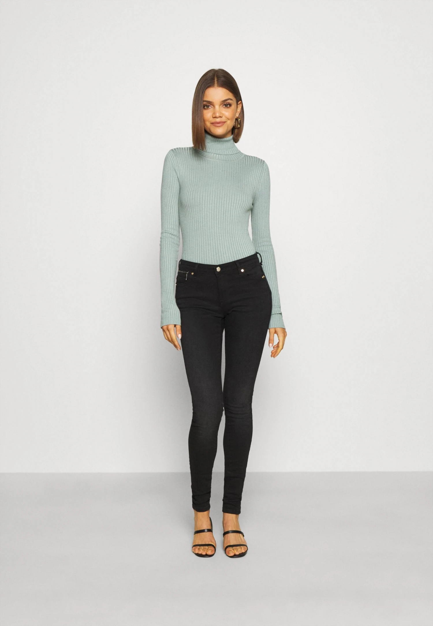 Even&Odd Strikkegenser - Light Green 4 Even&Odd Strikkegenser - Light Green - Bilde 2