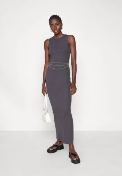 Strikket Kjole - Dark Grey 15 Strikket Kjole - Dark Grey -Fab Five Mote Butikk 35d989f47fd64507ab5dd546365498d0