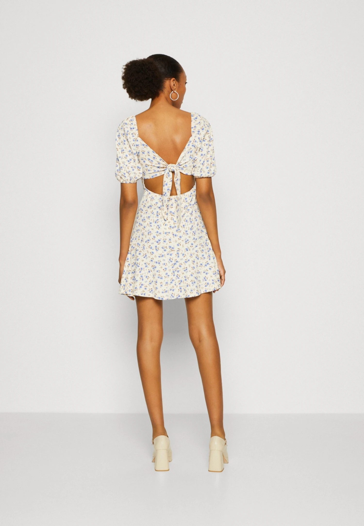 Even&Odd Kjole - Beige/Blue/Multi-Coloured 6 Even&Odd Kjole - Beige/Blue/Multi-Coloured - Bilde 4