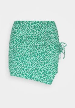 Even&Odd Shorts - Dark Green -Fab Five Mote Butikk 37867e10a24d4f7a8d3c1644311c5520