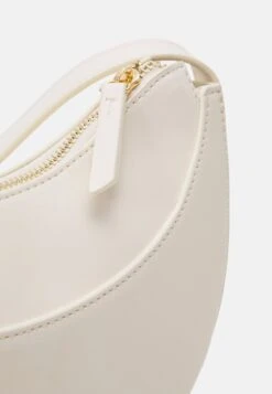 Even&Odd Skulderveske -Offwhite -Fab Five Mote Butikk 3b5526e02f084a8d8c2d66cd35ad480e