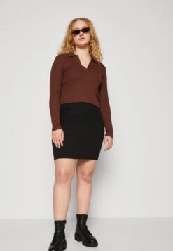 2 Pack- Miniskjørt - Black/Khaki -Fab Five Mote Butikk 3d65981293484dc29c1fa41668b75248