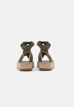 Even&Odd Sandaler - Khaki -Fab Five Mote Butikk 3f0880cd93f745d08512569f81b1c067