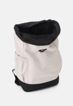 Even&Odd Ryggsekk - Beige 9 Even&Odd Ryggsekk - Beige -Fab Five Mote Butikk 4037f72f097b48ac981858758cf879cf