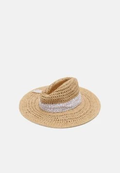 Even&Odd Hatt - Tan/Pink 7 Even&Odd Hatt - Tan/Pink -Fab Five Mote Butikk 40762258749b4ca8b1faa5c9b5ae8810