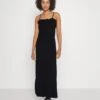 Even&Odd Maxi Dress Tiered Skirt- Maxikjole - Black 1 Even&Odd Maxi Dress Tiered Skirt- Maxikjole - Black -Fab Five Mote Butikk 426c668dc56d4057ac0d53a01539cdc5