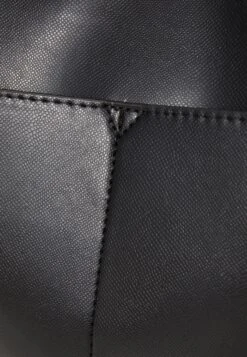 Even&Odd Shoppingveske - Black -Fab Five Mote Butikk 4928160c9bf54597b312580ee9da66f3