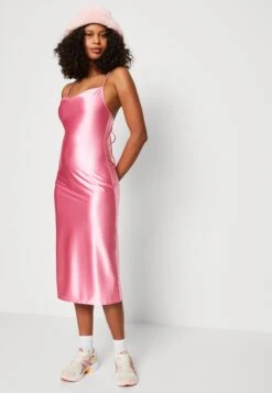 Even&Odd Cocktailkjole - Pink 15 Even&Odd Cocktailkjole - Pink -Fab Five Mote Butikk 4c309f1094ca4cbfb90cbbcda870deb8