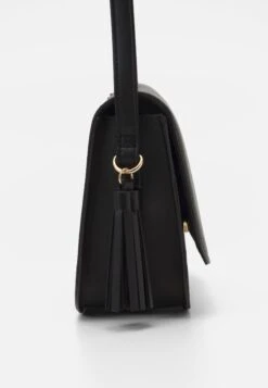 Even&Odd Skulderveske - Black -Fab Five Mote Butikk 4cd9b1055d3c4406ac0b86dd2a052e74