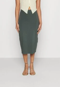 2 Pack - Blyantskjørt - Black/Light Green 12 2 Pack - Blyantskjørt - Black/Light Green -Fab Five Mote Butikk 54ceb1e2e4ed4ddfb39875d6e9a3db98