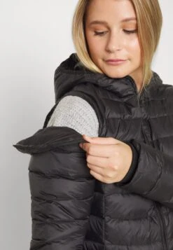 Even&Odd Dunjakke - Black -Fab Five Mote Butikk 5710e2e2231740d1ba769268c88fe956