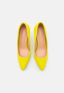 Klassiske Pumps - Yellow 13 Klassiske Pumps - Yellow -Fab Five Mote Butikk 571da157c27f4fa2bc9ec054b43a32ec