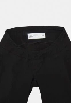 Even&Odd Jeans Skinny Fit - Black Denim 7 Even&Odd Jeans Skinny Fit - Black Denim -Fab Five Mote Butikk 5818c699985c40fd9c411a8085ed6921