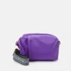 Even&Odd Skulderveske - Purple -Fab Five Mote Butikk 59bfba6ff03f4a05842f3596d8f3ec33