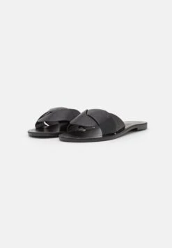 Even&Odd Sandaler - Black -Fab Five Mote Butikk 59e0e496130648d4bdf591f344061585
