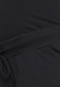 Shorts - Black - Mottled Grey 11 Shorts - Black - Mottled Grey -Fab Five Mote Butikk 5bf49599104a4aefbd2193d0b0924e00