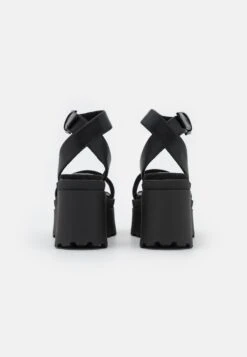 Even&Odd Platåsandaler - Black -Fab Five Mote Butikk 62ed5a7d662240eb807f4fc1c1cfd3ac