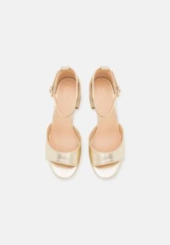 Sandaler - Gold 13 Sandaler - Gold -Fab Five Mote Butikk 6b8d426d30b34d0c91277b9befdfbf6c