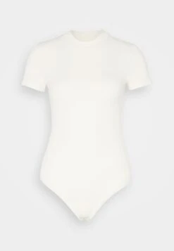 Even&Odd T-Shirts - Off White -Fab Five Mote Butikk 6b9037727bdc4b35ae511f70c02bc5de