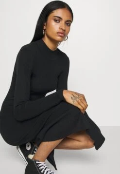 Even&Odd Strikket Kjole - Black 12 Even&Odd Strikket Kjole - Black -Fab Five Mote Butikk 6eda26c6362d4c37b77ac1ca7144aadb