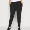 Slim Fit Joggers - Joggebukse - Black -Fab Five Mote Butikk 6fb236c973f44f46a0ab89426ff3d602