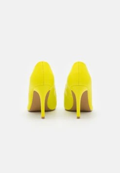 Klassiske Pumps - Yellow 11 Klassiske Pumps - Yellow -Fab Five Mote Butikk 7719614288394f46ae7c643d86c56734