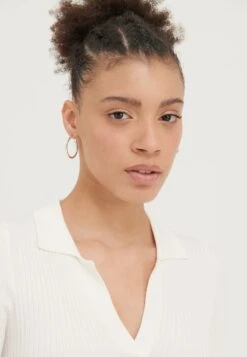 Even&Odd Strikkegenser - Off-White -Fab Five Mote Butikk 7c32dc8f84f74e5d8420c6e0e9001ca1