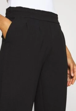 Even&Odd Paperbag Waist Tapered Trousers - Bukse - Black 11 Even&Odd Paperbag Waist Tapered Trousers - Bukse - Black -Fab Five Mote Butikk 8083fa9f25294f75bc3794bae9c7cde9