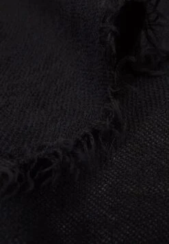 Even&Odd Sjal - Black 8 Even&Odd Sjal - Black -Fab Five Mote Butikk 8a9e2ac8620b4de48a23e2e6c34b2ee2