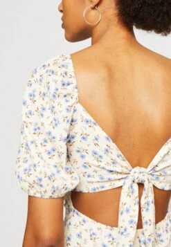 Even&Odd Kjole - Beige/Blue/Multi-Coloured 17 Even&Odd Kjole - Beige/Blue/Multi-Coloured -Fab Five Mote Butikk 8be967c723c04d109836c39755478266