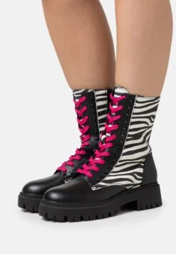 Platåstøvletter - Black