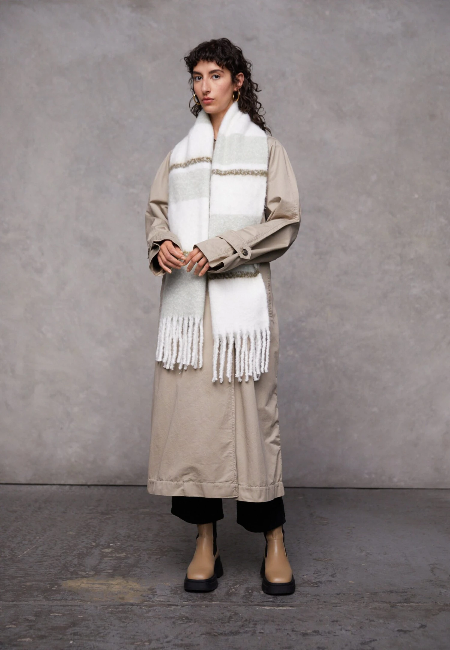 Even&Odd Sjal - Green/White 4 Even&Odd Sjal - Green/White - Bilde 2