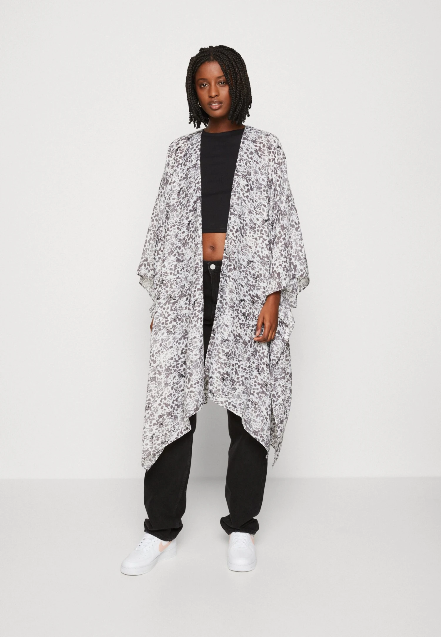 Even&Odd Lett Jakke - Black/White 3 Even&Odd Lett Jakke - Black/White