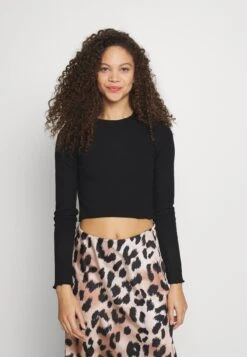 Cropped Long Sleeve With Lettuce - Topper Langermet - Black